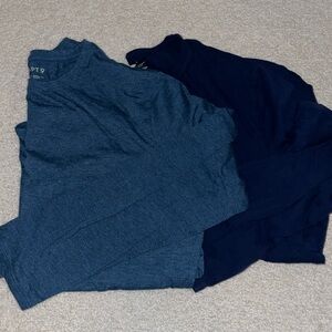 XXL Men’s 2 long sleeve t-shirts